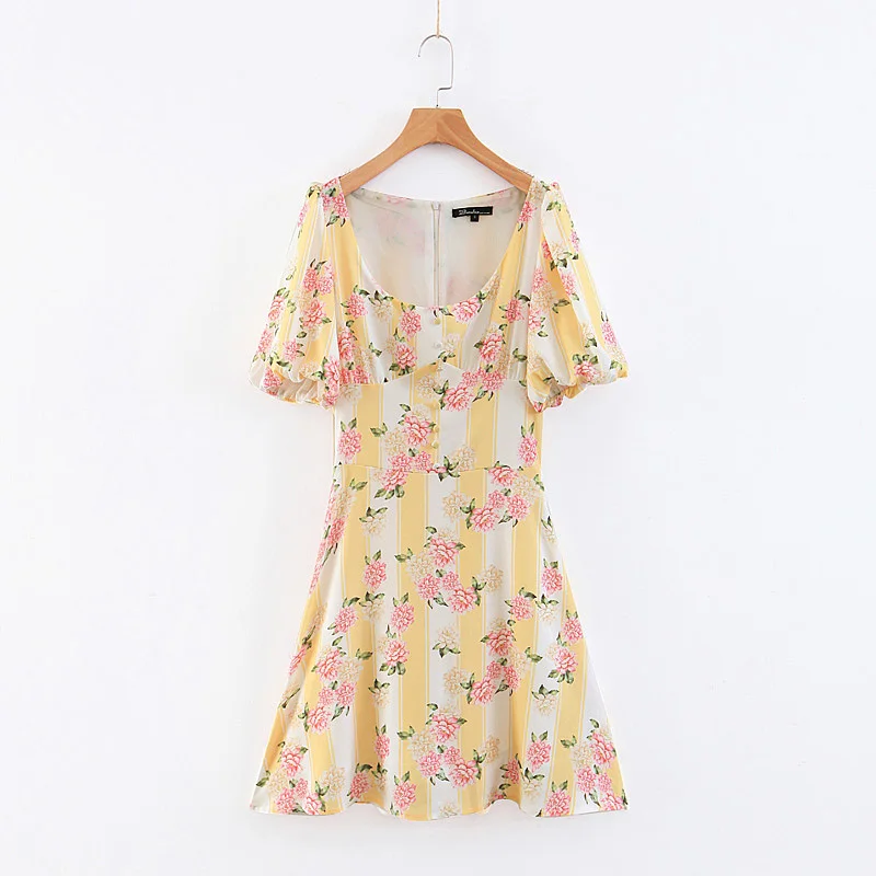 Square neck French style puff short sleeve sexy women flower print mini summer dress
Square neck French style puff short sleeve sexy women flower print mini summer dress