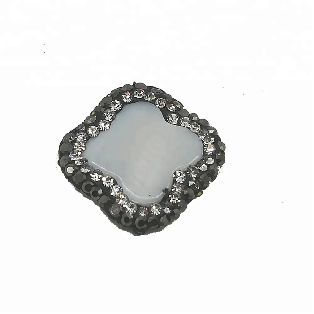 22*22mm Mother Of Pearl Shell Beads Pave Rhinestone Clover Charm Bracelet Spacer Beads, Ivory
22*22mm Mother Of Pearl Shell Beads Pave Rhinestone Clover Charm Bracelet Spacer Beads, Ivory