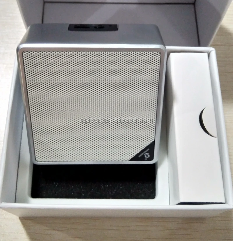 bluetooth speaker.jpg