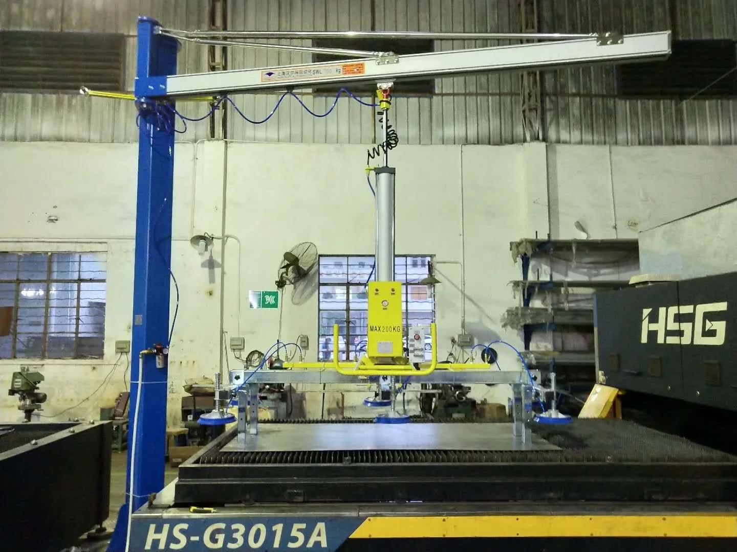 BLA400 factory supplier 400kg suction cup vacuum lifter for Sheet metal