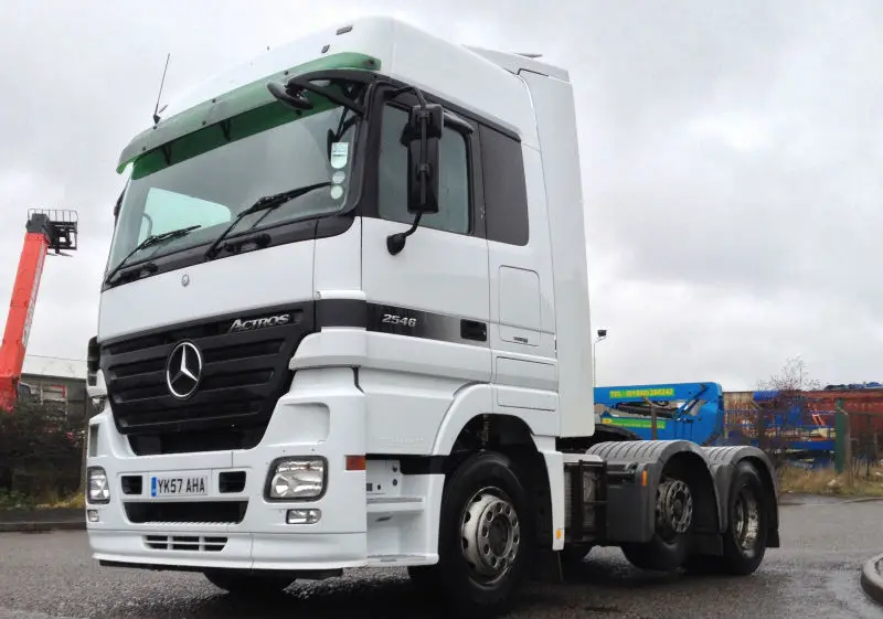 Mercedes Actros 2546