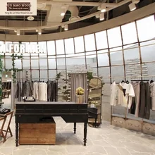 New Arrival Luxury High Quality Retail Clothing Display Racks for Men Garment
