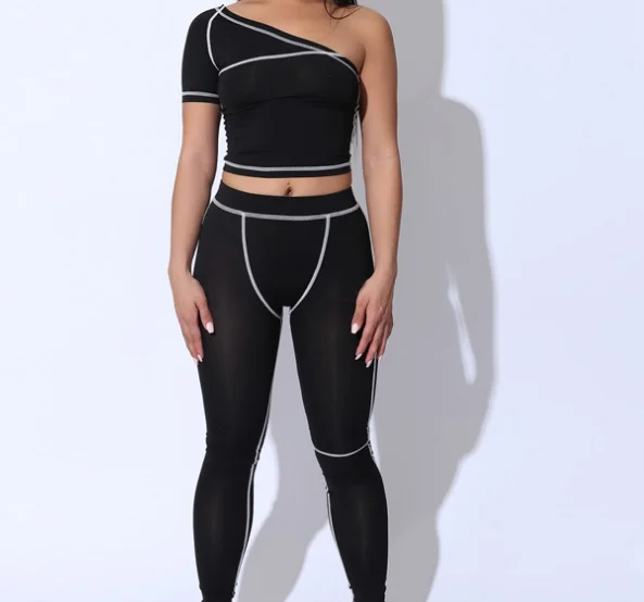 R20024S Women's 2019 summer hot one-shoulder sleeveless nine pants sports suit, As picture
R20024S Women's 2019 summer hot one-shoulder sleeveless nine pants sports suit, As picture