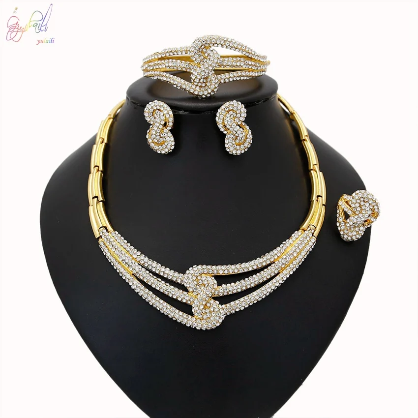 arab 18k dubai gold women jewelry set necklace
arab 18k dubai gold women jewelry set necklace