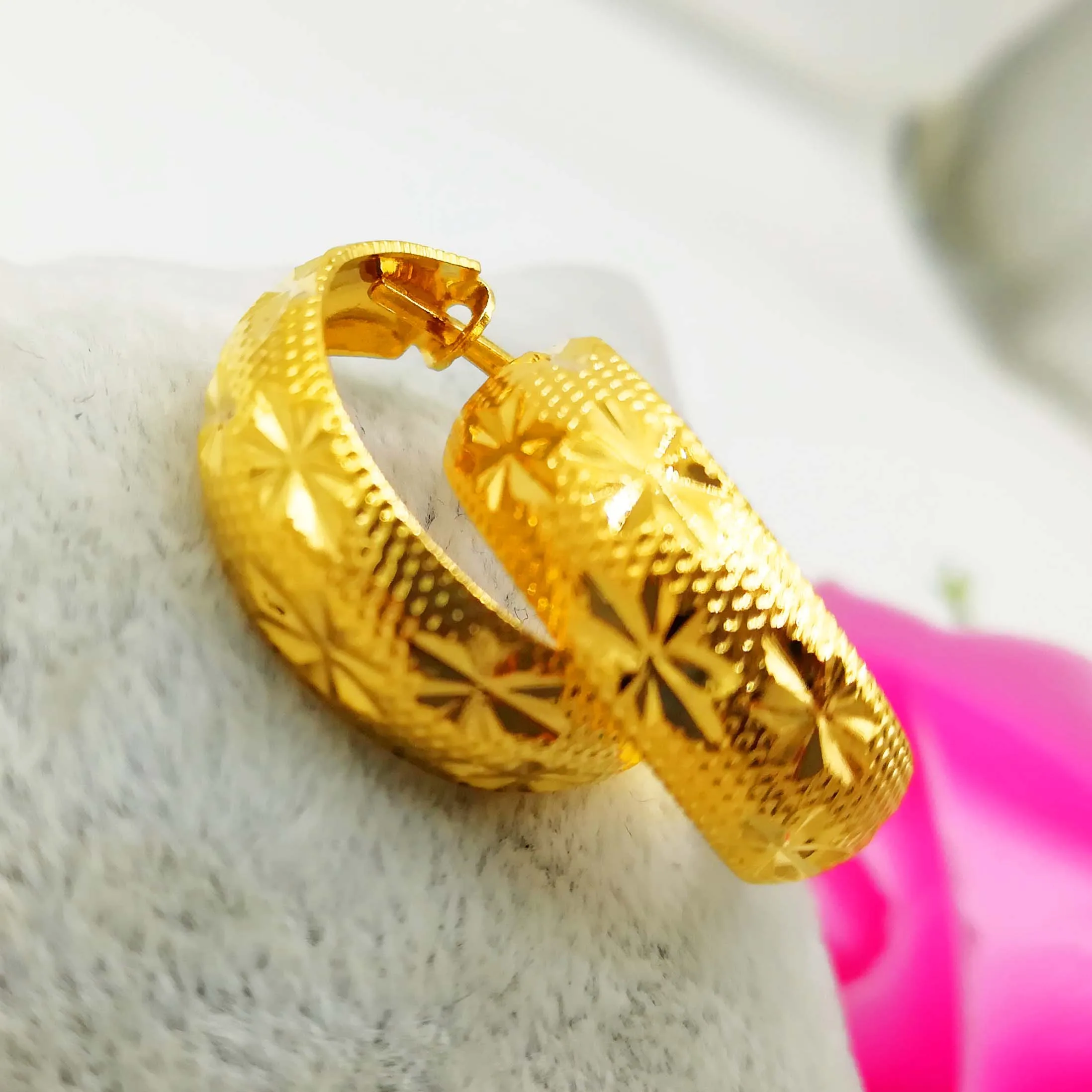 Jewelry women Gold Plated Costume Jewelry Earrings Popular in Dubai, vietnam jewelry, 24k
Jewelry women Gold Plated Costume Jewelry Earrings Popular in Dubai, vietnam jewelry, 24k