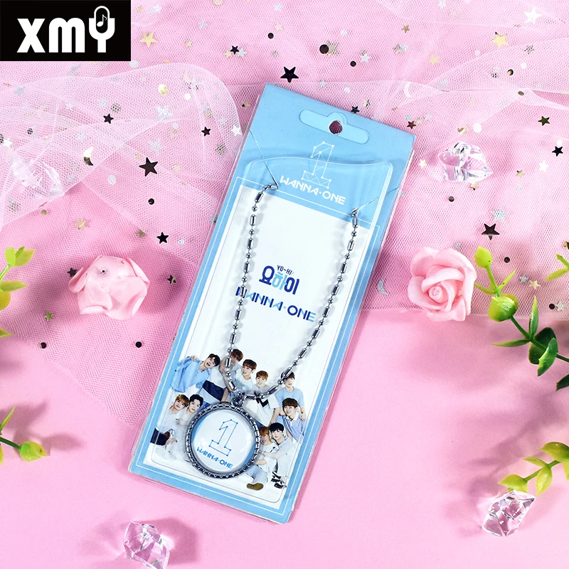

Fashion BTS BT21 GOT7 Kpop Star Alloy Pendant Necklace Round Pendant Jewelry Gifts