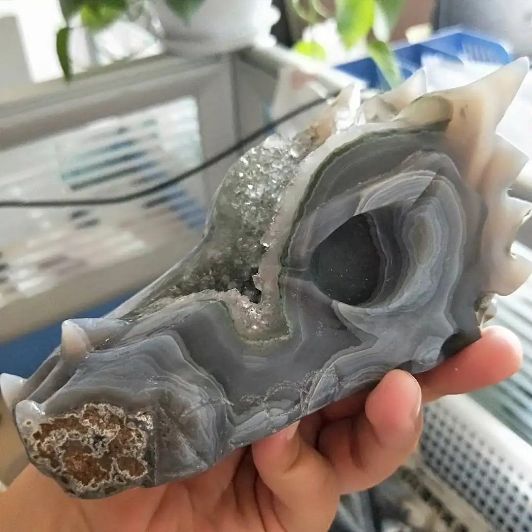 natural agate hand carved dragon skulls engraving crystal for