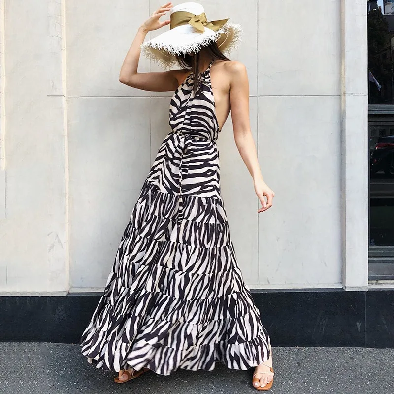 2019 summer hot sale fashion high quality dress women slim and long sleeveless dress sexy backless pleated skirt with neck belt
2019 summer hot sale fashion high quality dress women slim and long sleeveless dress sexy backless pleated skirt with neck belt