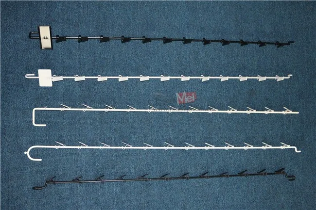 Metal Clips (2)