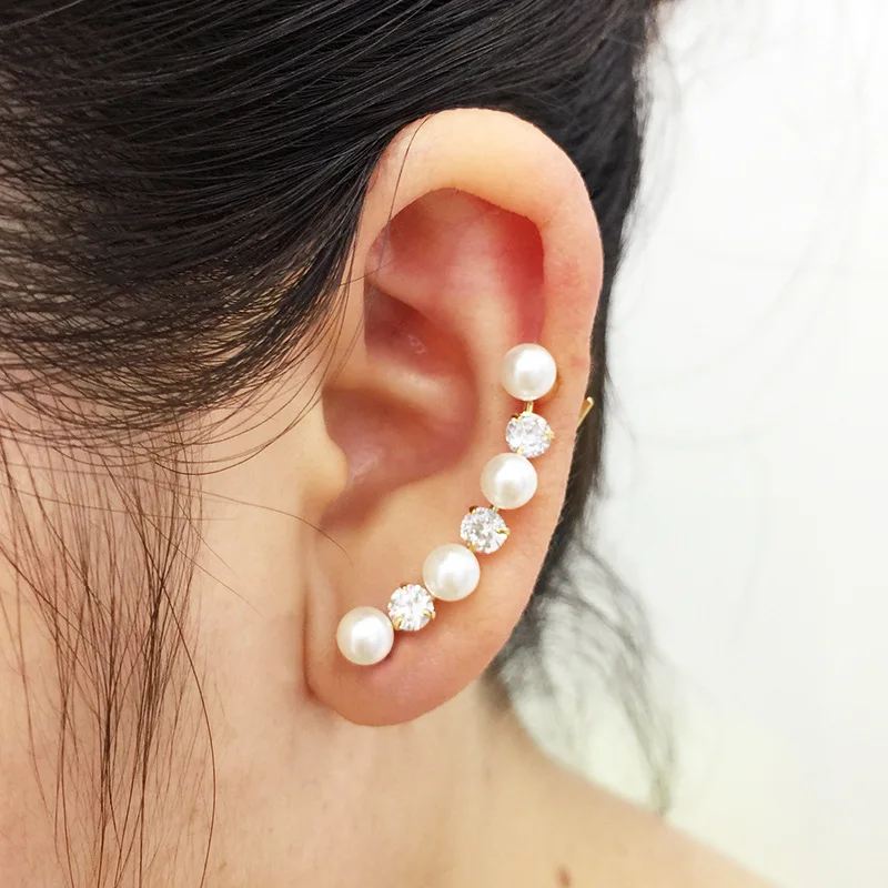 Shanghai Fashion Jewelry Rivet Dick Style Cubic Zircon Clip Ear Cuff Pearl Earring Stud, As shown- earring stud
Shanghai Fashion Jewelry Rivet Dick Style Cubic Zircon Clip Ear Cuff Pearl Earring Stud, As shown- earring stud