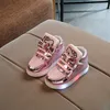 Children light Shoes New Spring Hello Kitty Baby Led Light Shoes Toddler Girls Princess Cute Shoes Flashing Glowing Sneakers