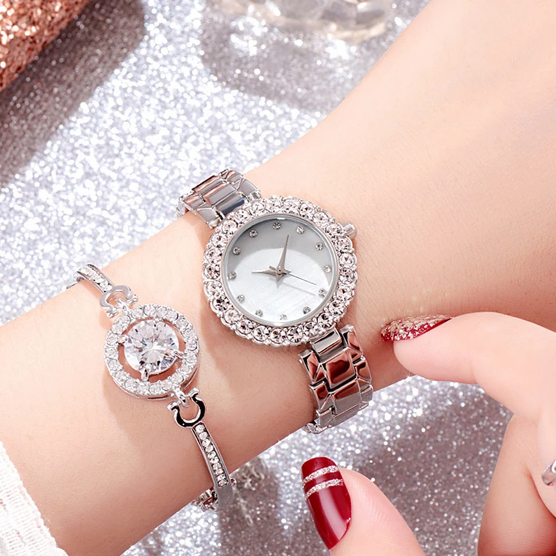 Hot selling fashion temperament diamond women's wristwatch,can be customized color logo a large inventory.
Hot selling fashion temperament diamond women's wristwatch,can be customized color logo a large inventory.