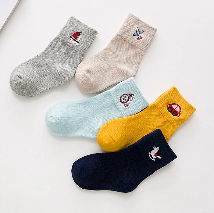 Hot Sale High Quality Cheap Price Baby Socks Girls Boys' Kids White Cotton Socks with Cartoon Embroidery, Multicolor
Hot Sale High Quality Cheap Price Baby Socks Girls Boys' Kids White Cotton Socks with Cartoon Embroidery, Multicolor