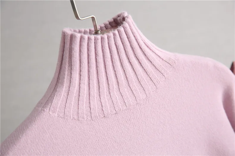 4455839159_2000613867