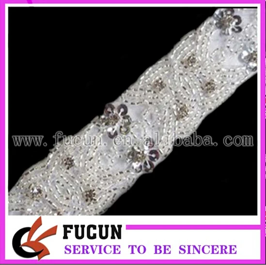 Rhinestone Lace trimming11.jpg