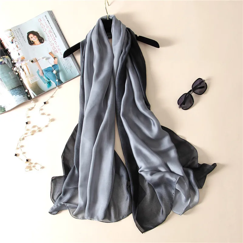 3796542413_2070773686