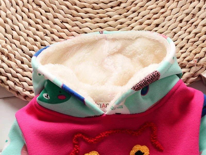 2535111950_912158948