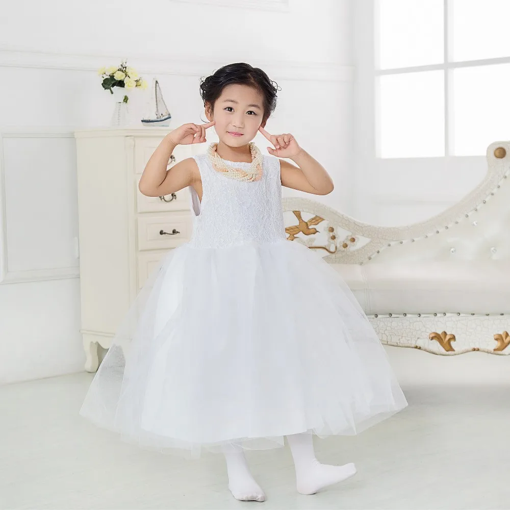 flower girl lace dress .jpg