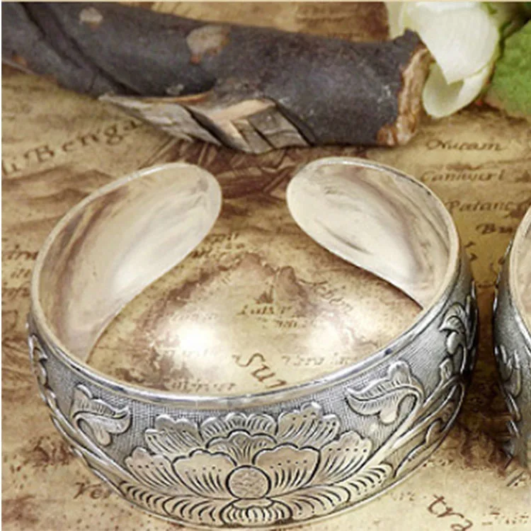 التقليدية القديمة الفضة منحوتة نمط سوار واسع خمر سوار الإسورة محفورة سوار فضية للنساء Buy Vintage Bracelet Engraved Bangle Sterling Silver Bracelets For Women Product On Alibaba Com