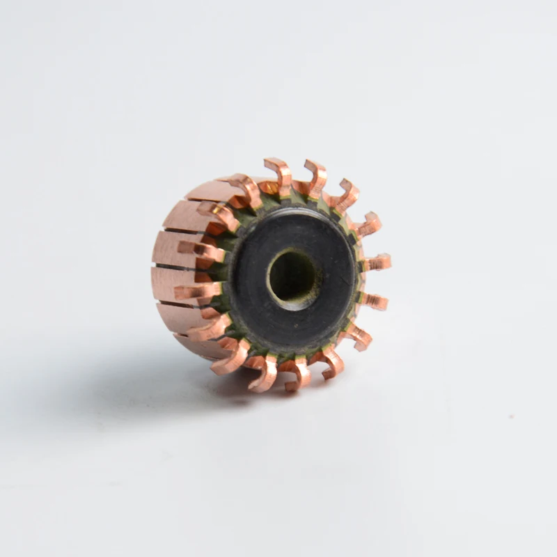 12 segment hook type motor commutator
