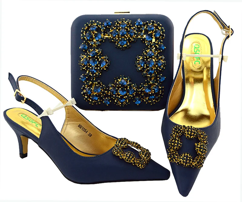 New Arrival Shoe and Bag Set African Sets Sales In Women Matching Shoe and Bag Set Decorated with Stones
New Arrival Shoe and Bag Set African Sets Sales In Women Matching Shoe and Bag Set Decorated with Stones