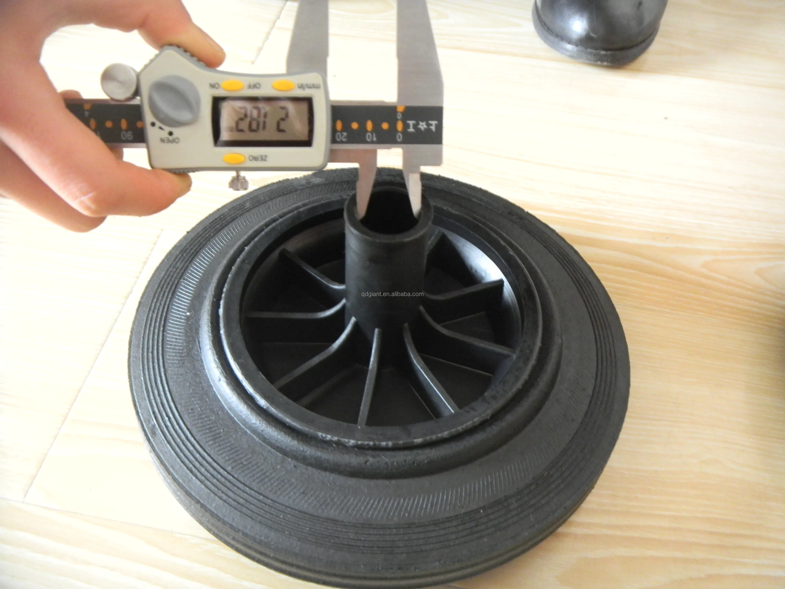 How To Change A Wheelie Bin Wheel at Mary Heard blog