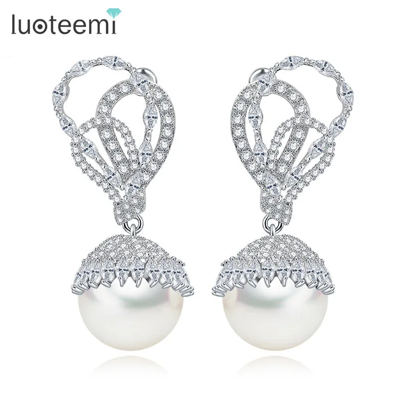 LUOTEEMI Wholesale Fashion Wedding Party Wear Jewelry Luxury Bridal CZ Chandelier Pearl Earrings For Women
LUOTEEMI Wholesale Fashion Wedding Party Wear Jewelry Luxury Bridal CZ Chandelier Pearl Earrings For Women