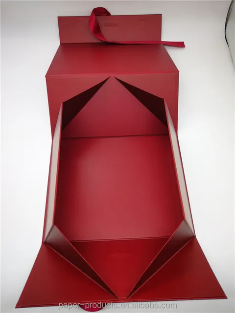 high quantity garment packaging box magnetic closure cardboard