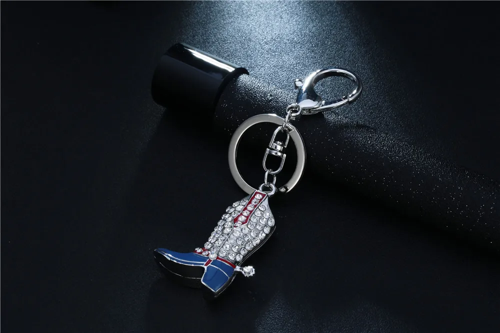 unique gift ideas green four leaf lockey clover alloy keychain