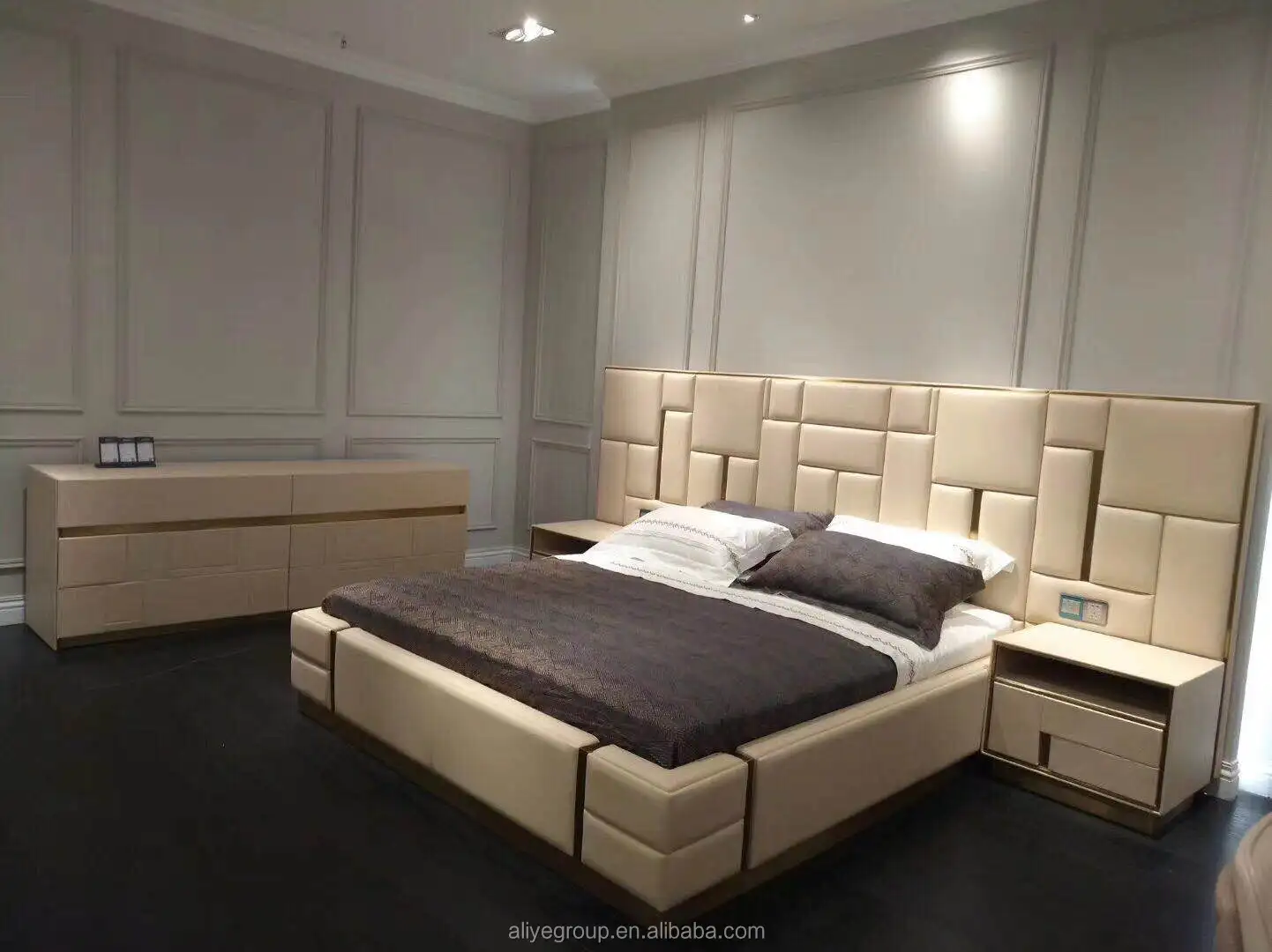 Luxury European Furniture Luxury King Size Sex Bed In Foshan Buy