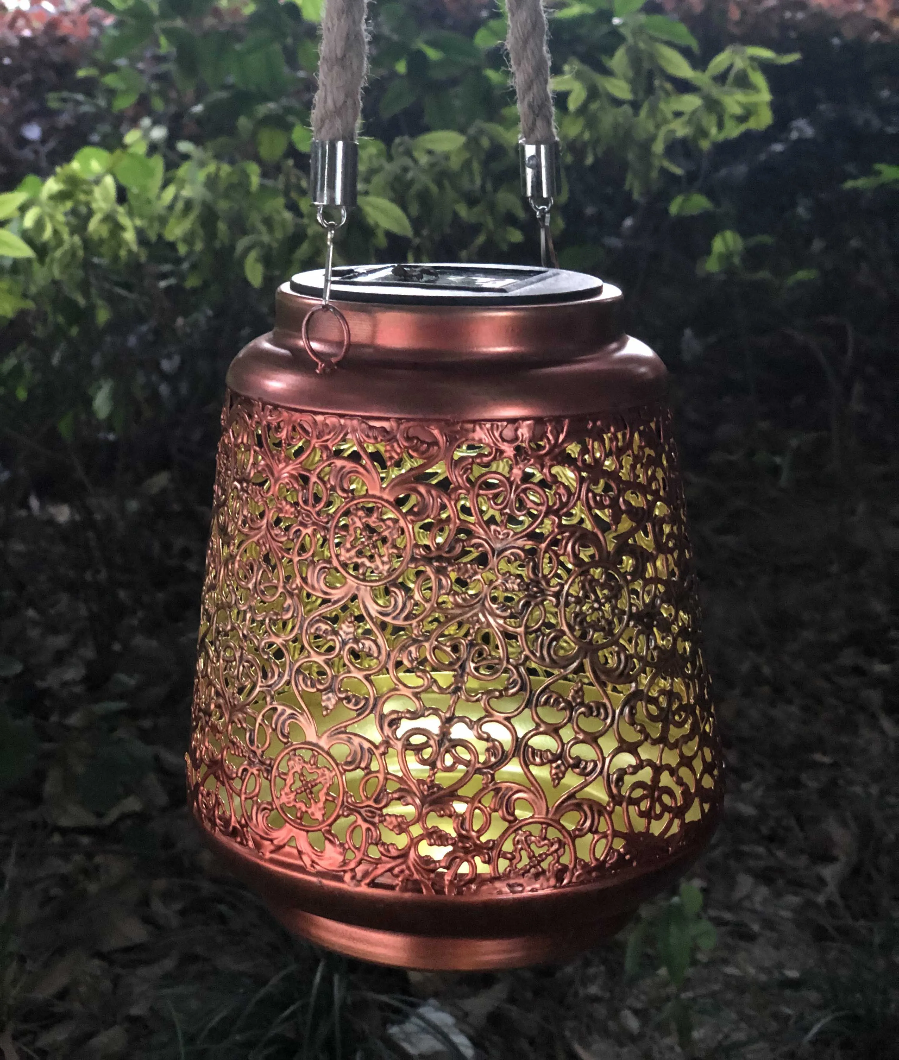 Outdoor rope hanging  waterproof solar metal lantern with led  bulb