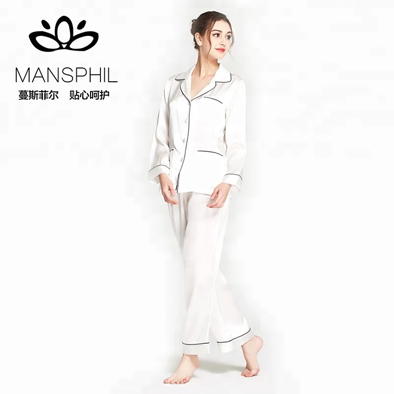 Ladies' New Trend Stripe Printed 100%Silk Satin Fashion Long Sleeve Retail Wholesale Washable Pajamas, Black/white stripes;blue/white stripes;purple;ivory
Ladies' New Trend Stripe Printed 100%Silk Satin Fashion Long Sleeve Retail Wholesale Washable Pajamas, Black/white stripes;blue/white stripes;purple;ivory