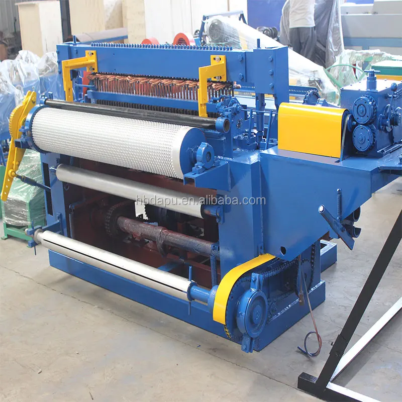 Roll mesh machine 18