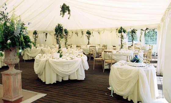 Hot Sale Guangzhou Aluminum Alloy Transparent Tenda Wedding Event