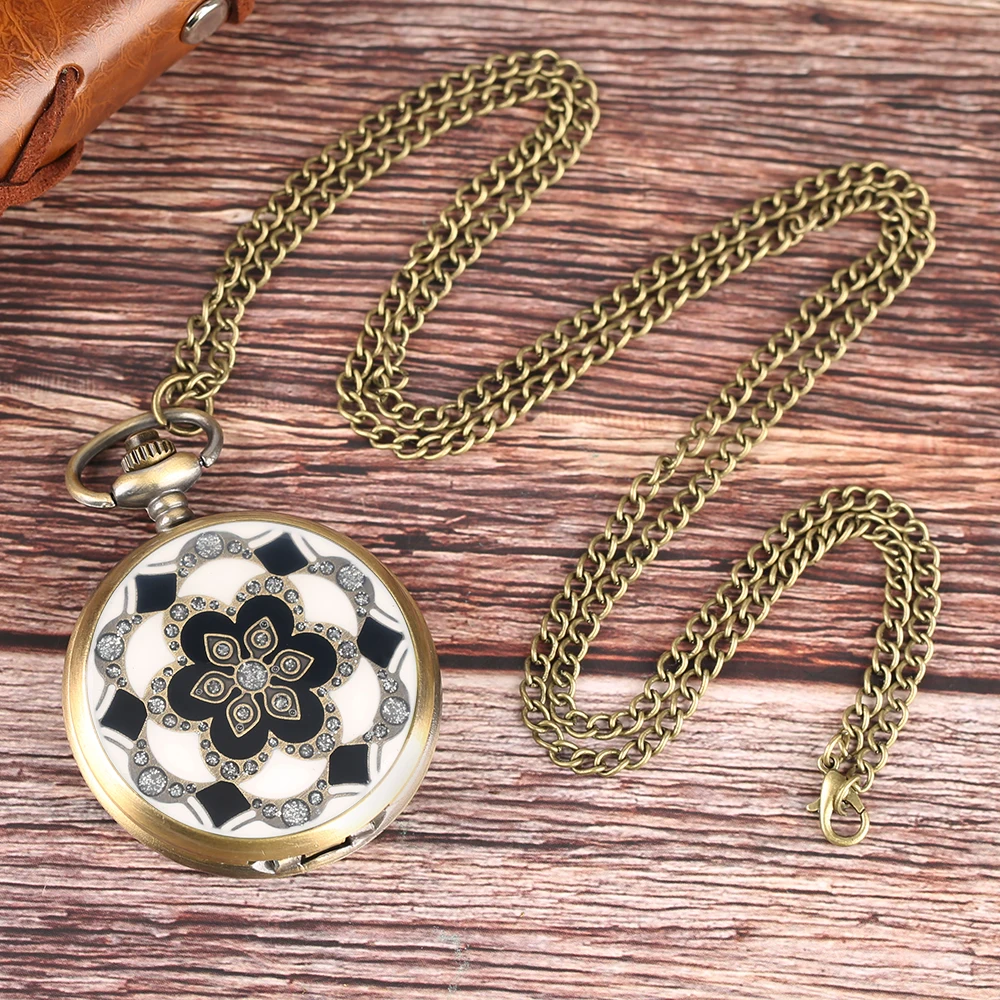 YISUYA Antique Pocket Watch Women Gift Marry Christmas Quartz Pendant Chain Watches Creative Retro Clock Men Kid Best Reloj  (12)