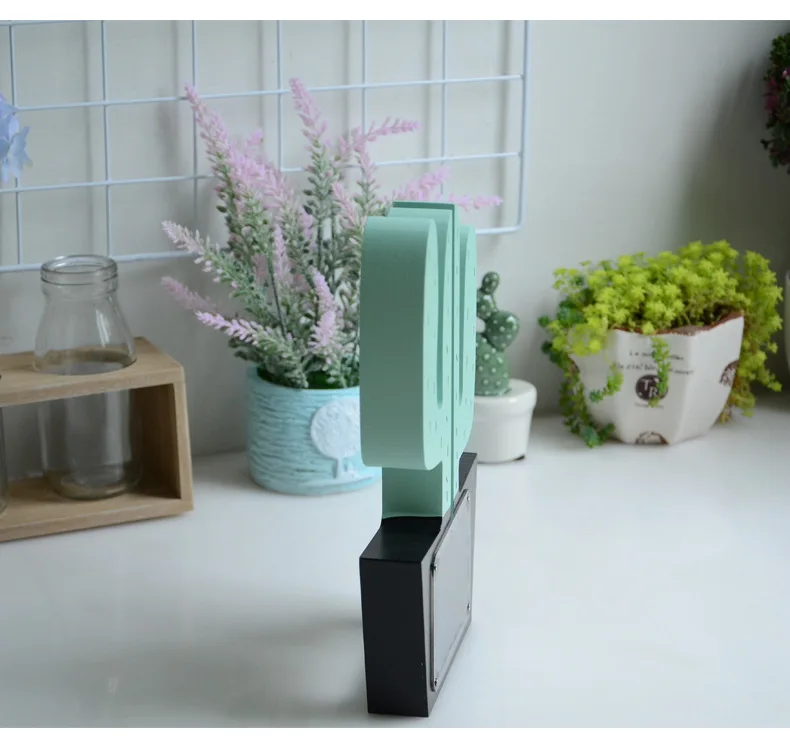 4402888022_1401444317