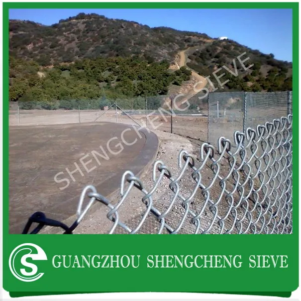 chain link fence (24)