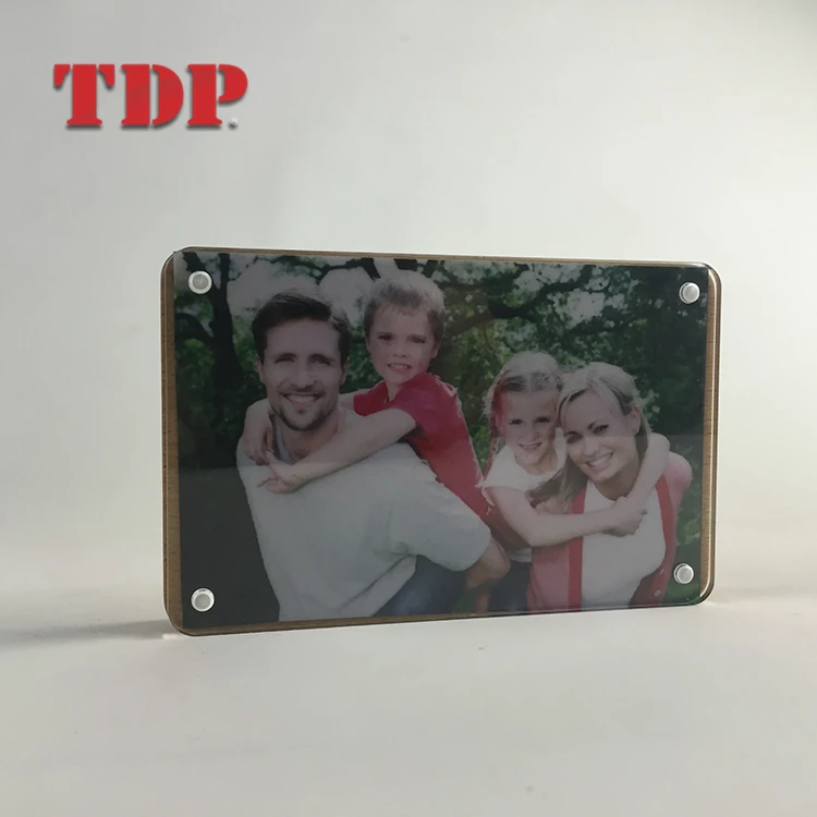 Factory Custom Simple Clear Acrylic Magnetic For Decoration sixy picture Photo Frame