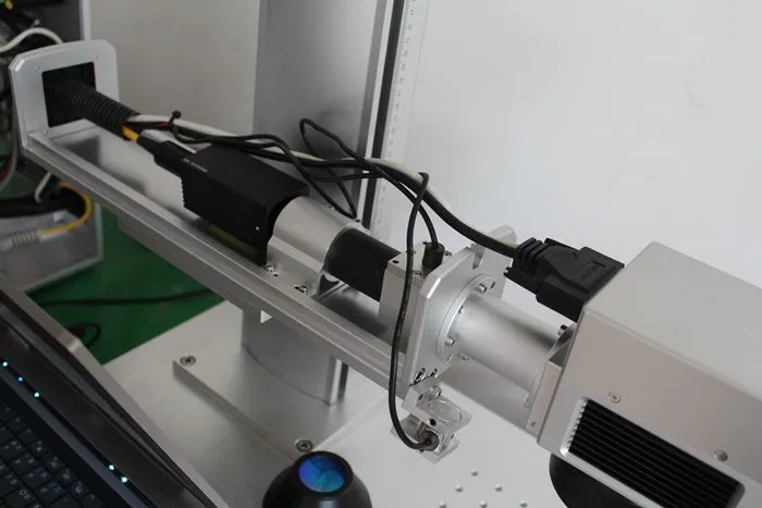 AK20F fiber laser marking machine 6.jpg