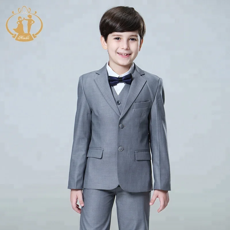 2018 new designed fashion handsome 100% polyester two button boy suit for wedding/boys formal suit
2018 new designed fashion handsome 100% polyester two button boy suit for wedding/boys formal suit
