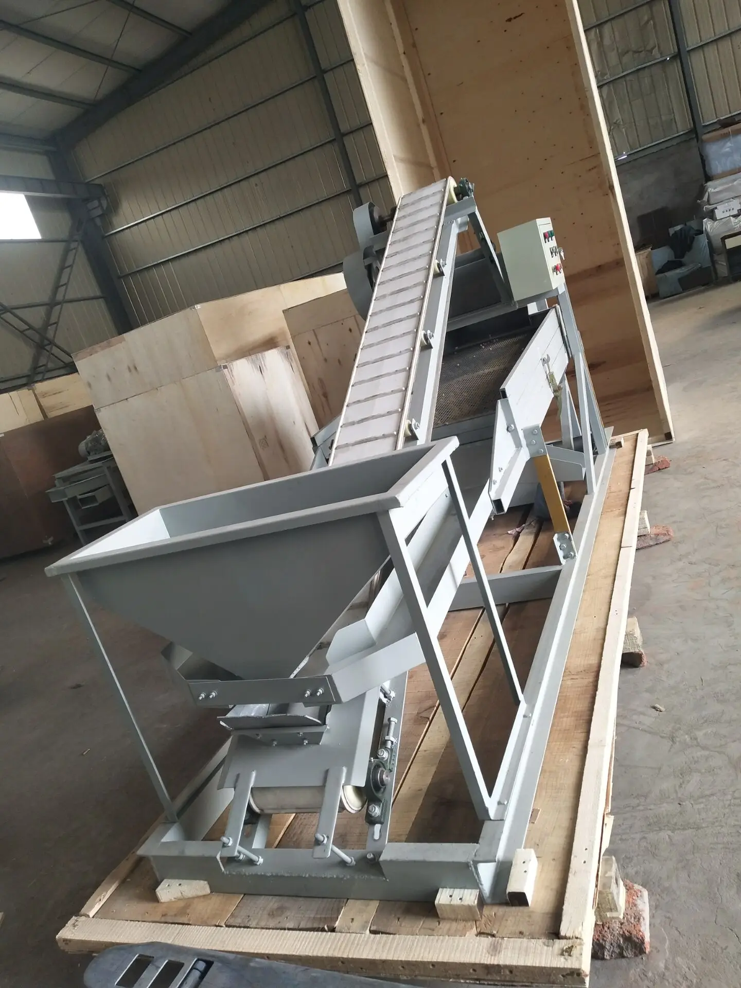 pine nuts crushing cracking shelling machine pistachio shelling machine manufacture