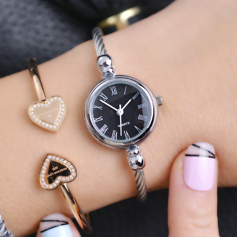 Women Small Gold Bangle Bracelet Luxury Watches Stainless Steel Ladies Quartz Wristwatch Brand Casual Women Dress Clock
Women Small Gold Bangle Bracelet Luxury Watches Stainless Steel Ladies Quartz Wristwatch Brand Casual Women Dress Clock