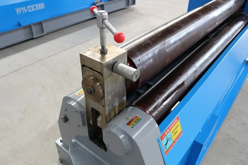 3 rolls rolling machine (6)