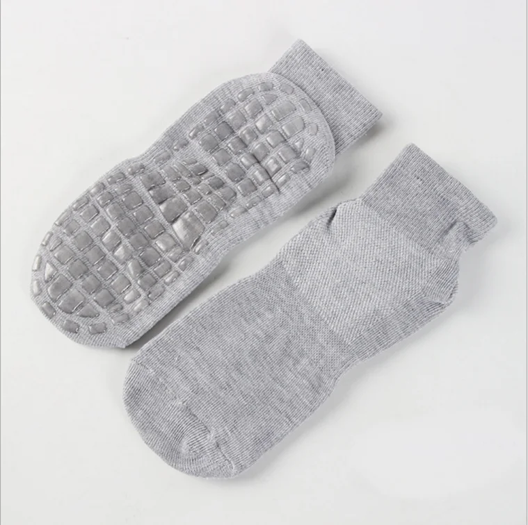 High Quality Fashion Football Socks Silicone Antiskid Man's Stockings Breathable Sports Socks
High Quality Fashion Football Socks Silicone Antiskid Man's Stockings Breathable Sports Socks