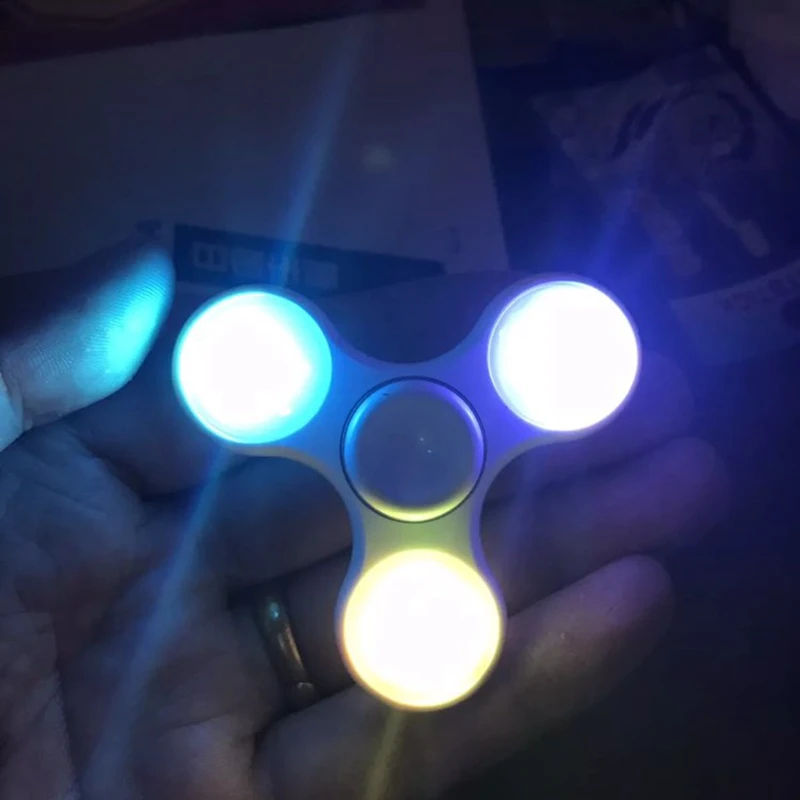 Fidget Spinner LED Light Hand Spinne (end 4/14/2018 9:15 PM)