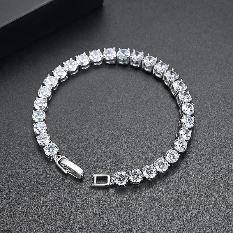 Solid 14k white gold 5mm DEF color 0.5 carat moissanite gold bracelet for lovers 
Solid 14k white gold 5mm DEF color 0.5 carat moissanite gold bracelet for lovers