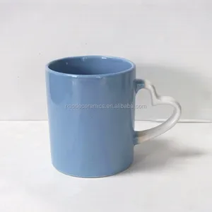 love gift mug with heart shape handle two-tone coffee cup