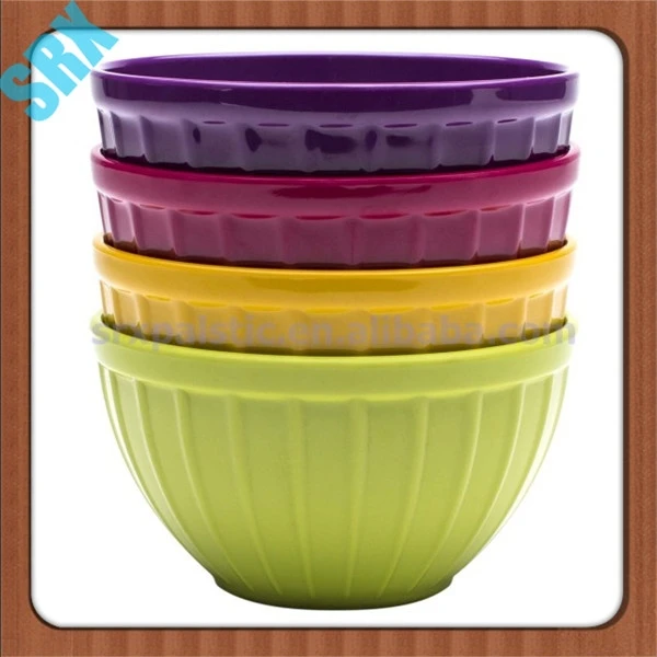 durable round plastic bowl