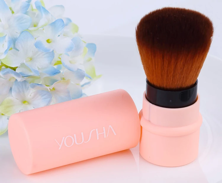 blush brush