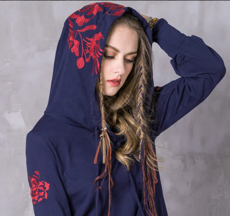 Brand women's autumn and winter 2019 new hooded embroidery national style large size cotton long-sleeved T-shirt
Brand women's autumn and winter 2019 new hooded embroidery national style large size cotton long-sleeved T-shirt